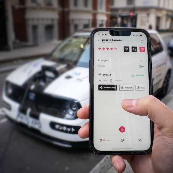 Bonnet app being used to start charge on Honda e, using Apple iPhone, in London